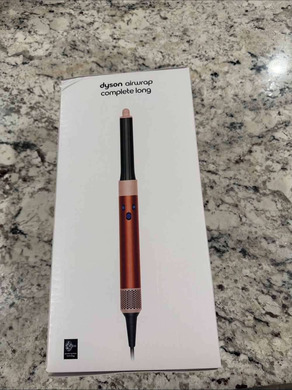 Hair styling tool (Dyson Airwrap)